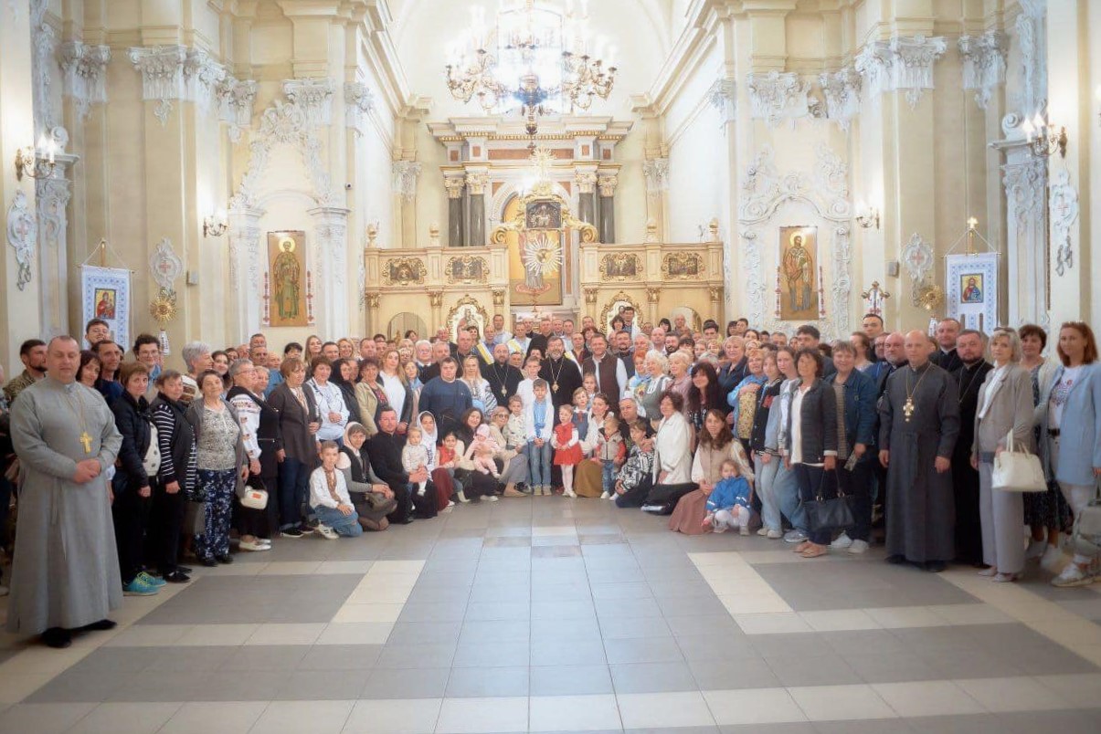«Хто вірить в Бога — вірить у наше світле майбутнє», — Глава УГКЦ на парафії в Кам’янці-Подільському